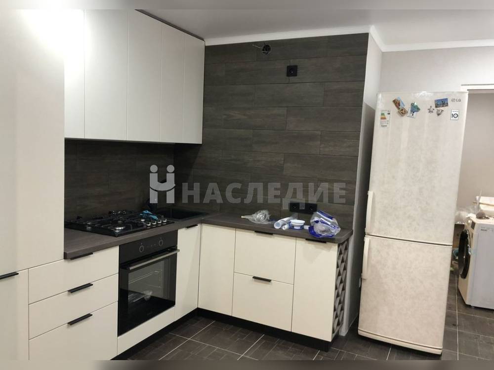 1-комнатная квартира, 34 м2 3/5 этаж, Артём, ул. Искра - фото 2