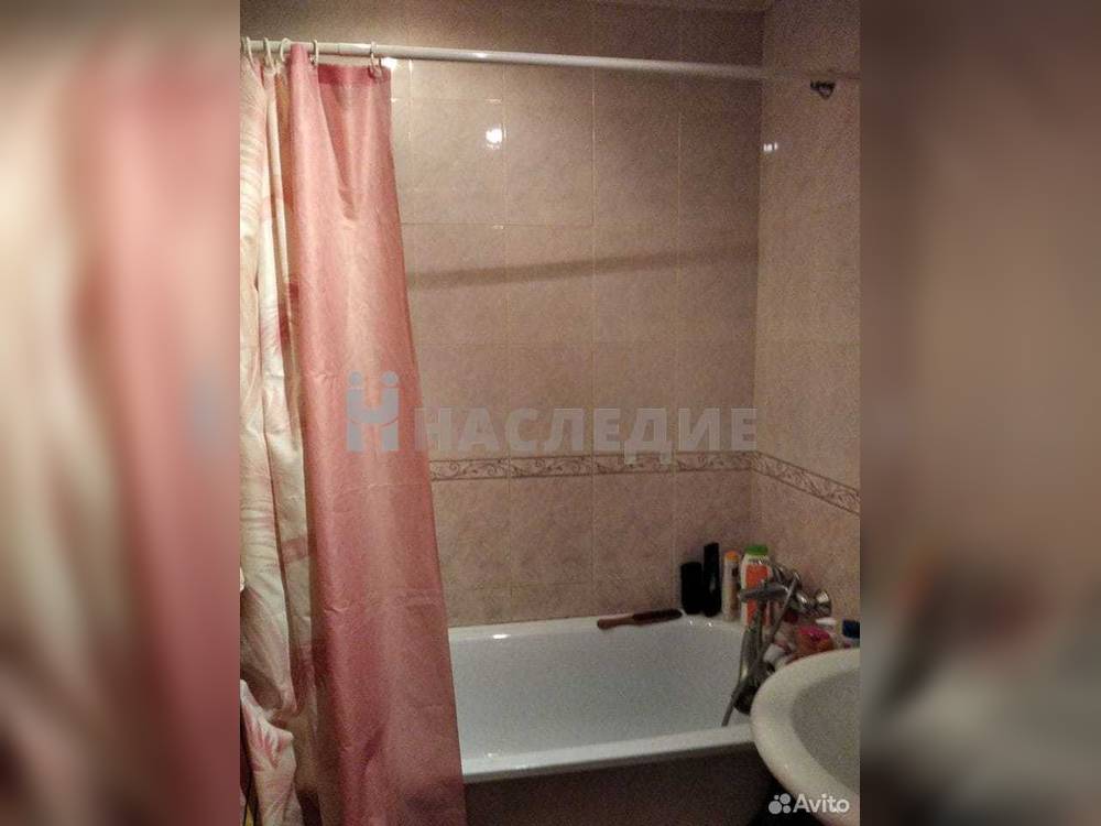 2-комнатная квартира, 54 м2 2/3 этаж, Артём, ул. Островского - фото 13