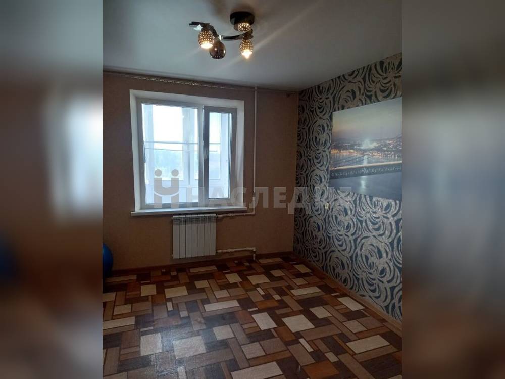 2-комнатная квартира, 46 м2 4/5 этаж, Красина, ул. Азовская - фото 1