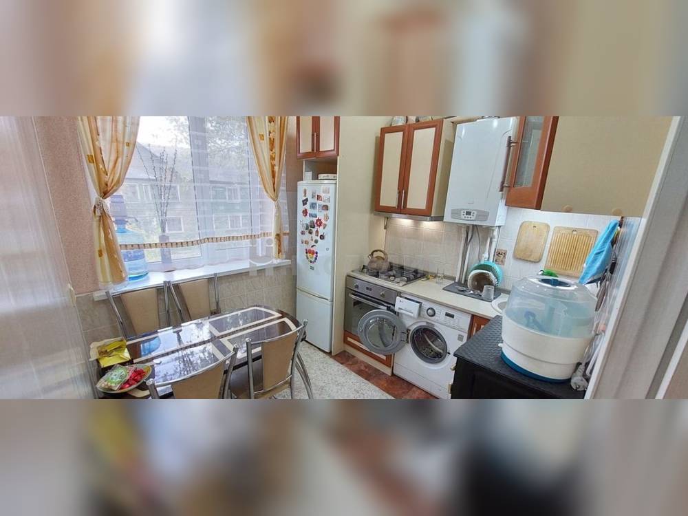 3-комнатная квартира, 70 м2 2/2 этаж, Артём, ул. Островского - фото 7