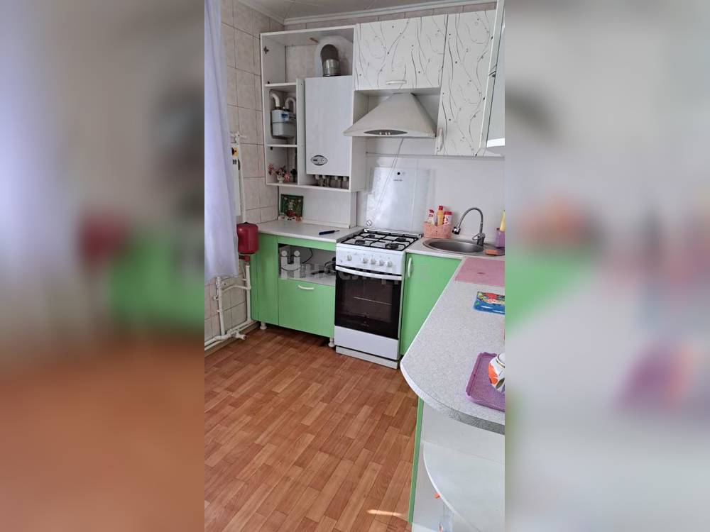 1-комнатная квартира, 40 м2 1/3 этаж, Артём, пер. Айвазовского - фото 3