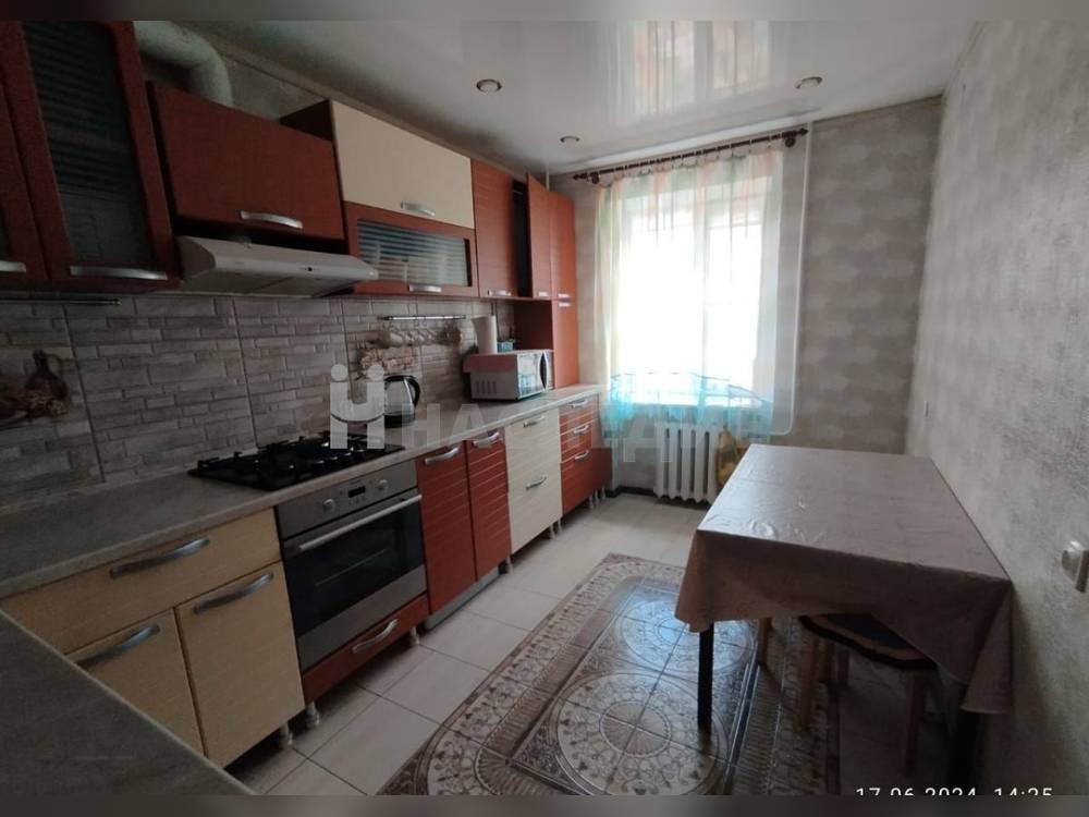 3-комнатная квартира, 72 м2 3/5 этаж, Артём, ул. Искра - фото 11