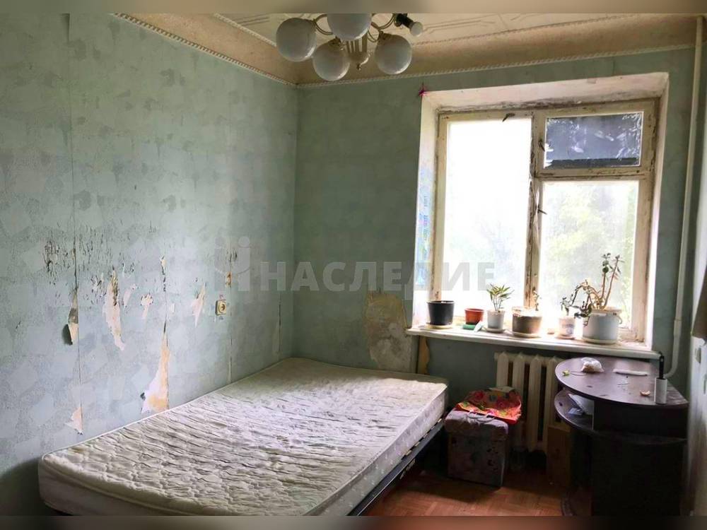 3-комнатная квартира, 57 м2 3/5 этаж, Артём, ул. Ильюшина - фото 1