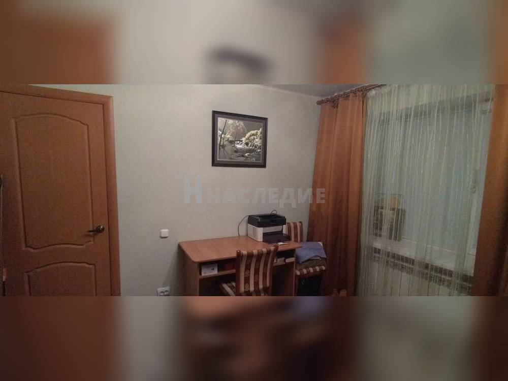 3-комнатная квартира, 44 м2 1/5 этаж, Центр, ул. Ленина - фото 9