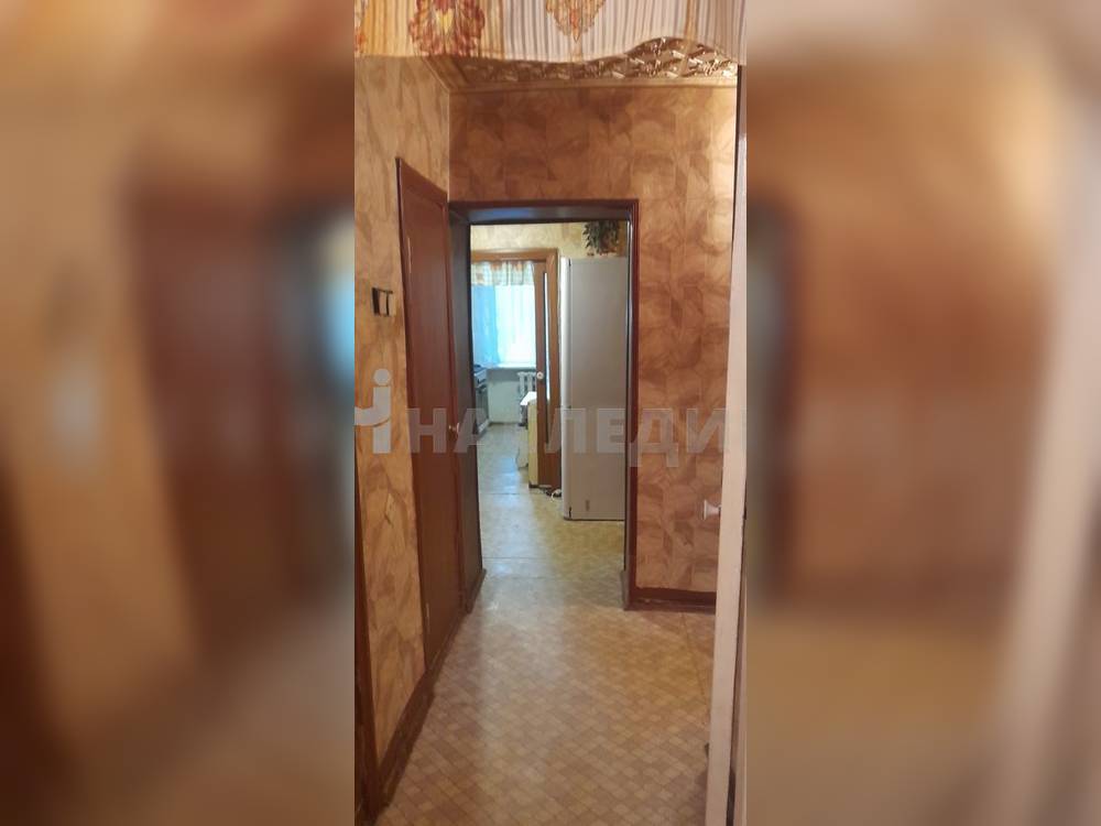 3-комнатная квартира, 60 м2 1/5 этаж, Артём, ул. Островского - фото 8