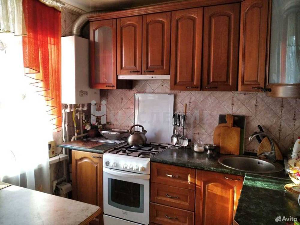 2-комнатная квартира, 54 м2 2/3 этаж, Артём, ул. Островского - фото 5