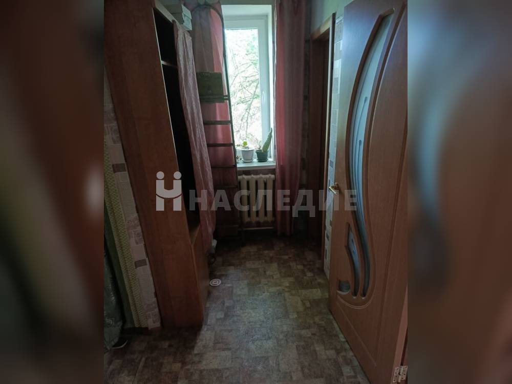 2-комнатная квартира, 46 м2 2/2 этаж, Центр, пр-кт. Победа Революции - фото 10