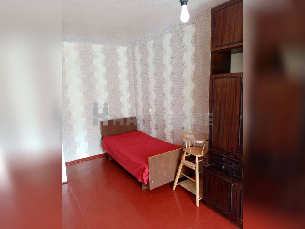 2-комнатная квартира, 44.7 м2 4/5 этаж, Артём, пер. Татаркина - фото 4