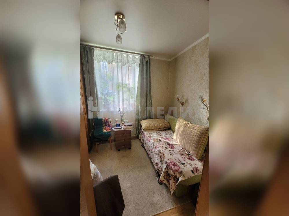 3-комнатная квартира, 42 м2 1/1 этаж, Центр, ул. Ленина - фото 3