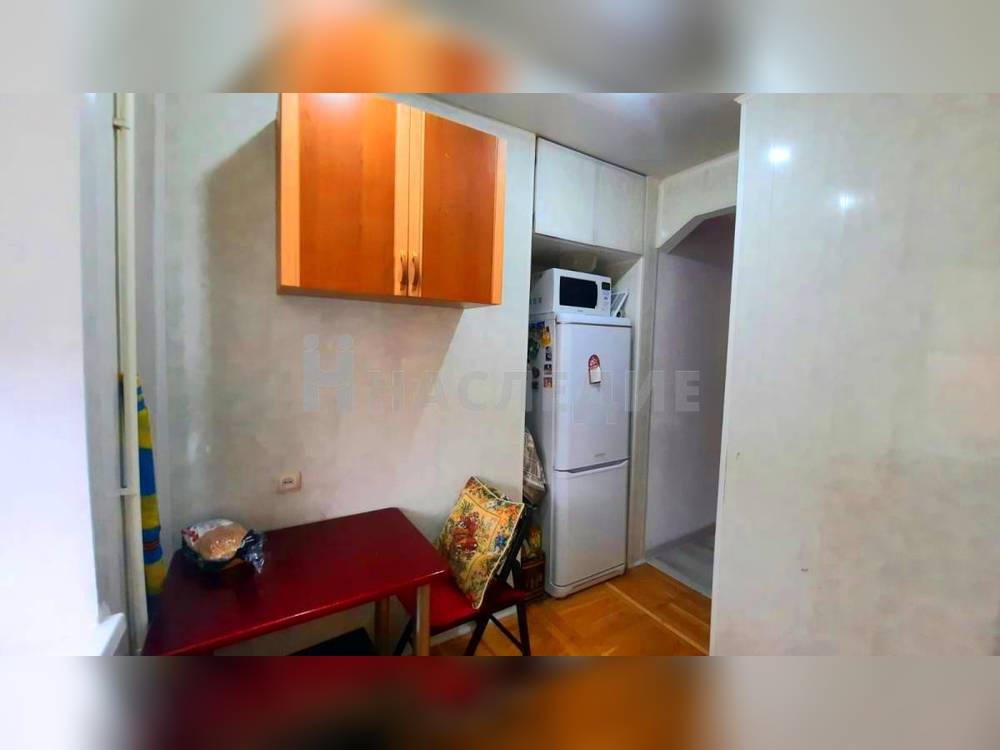 2-комнатная квартира, 40 м2 4/5 этаж, Артём, ул. Островского - фото 6