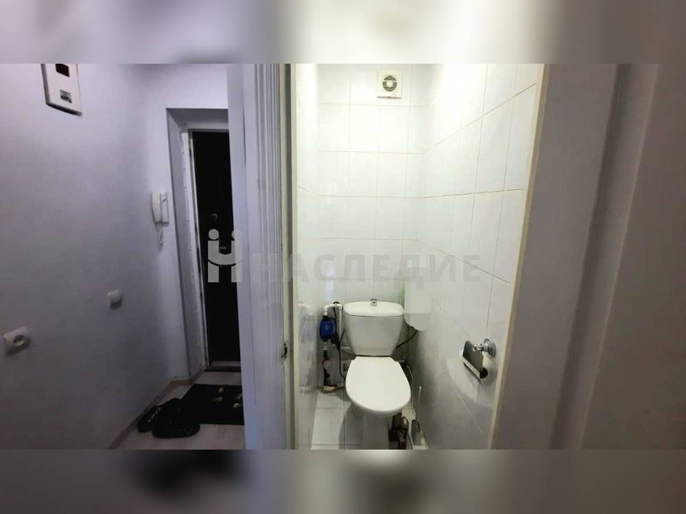 2-комнатная квартира, 40 м2 4/5 этаж, Артём, ул. Островского - фото 11