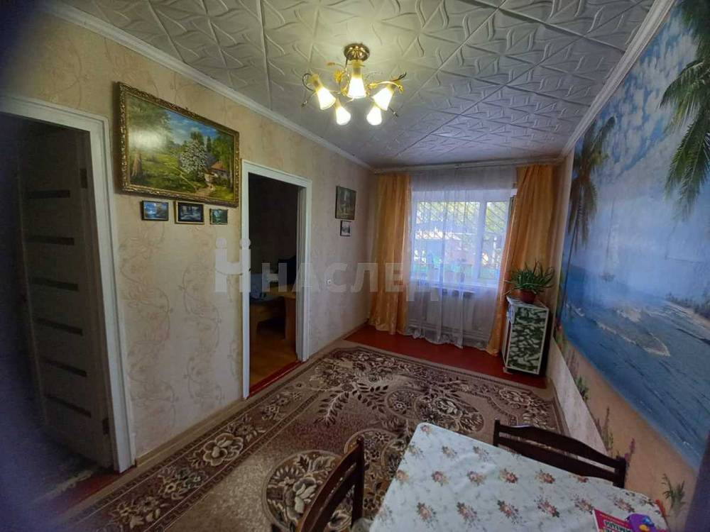 Многокомнатная квартира, 75 м2 1/2 этаж, Артём, ул. Обуховой - фото 1