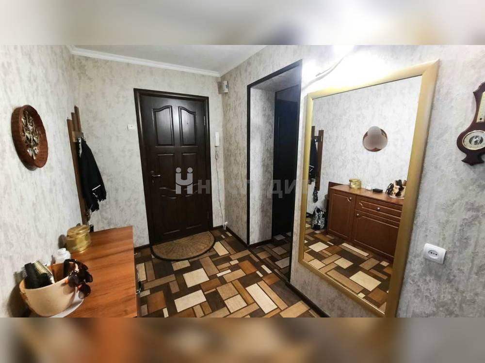 3-комнатная квартира, 69.8 м2 2/3 этаж, Майский, ул. Социалистическая - фото 10