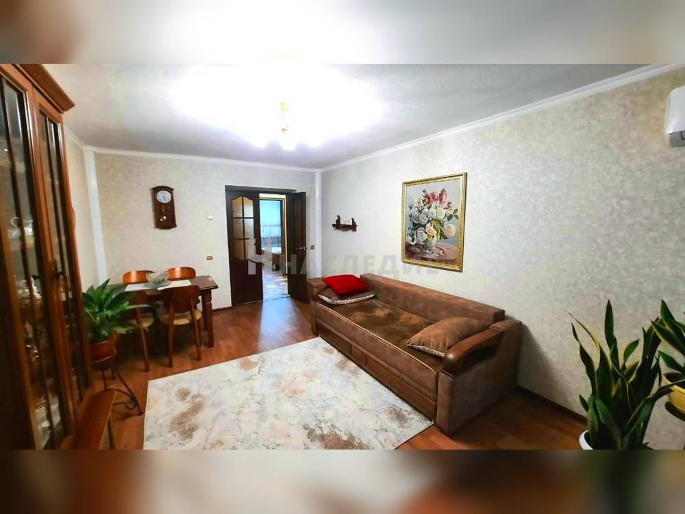 3-комнатная квартира, 69.8 м2 2/3 этаж, Майский, ул. Социалистическая - фото 2