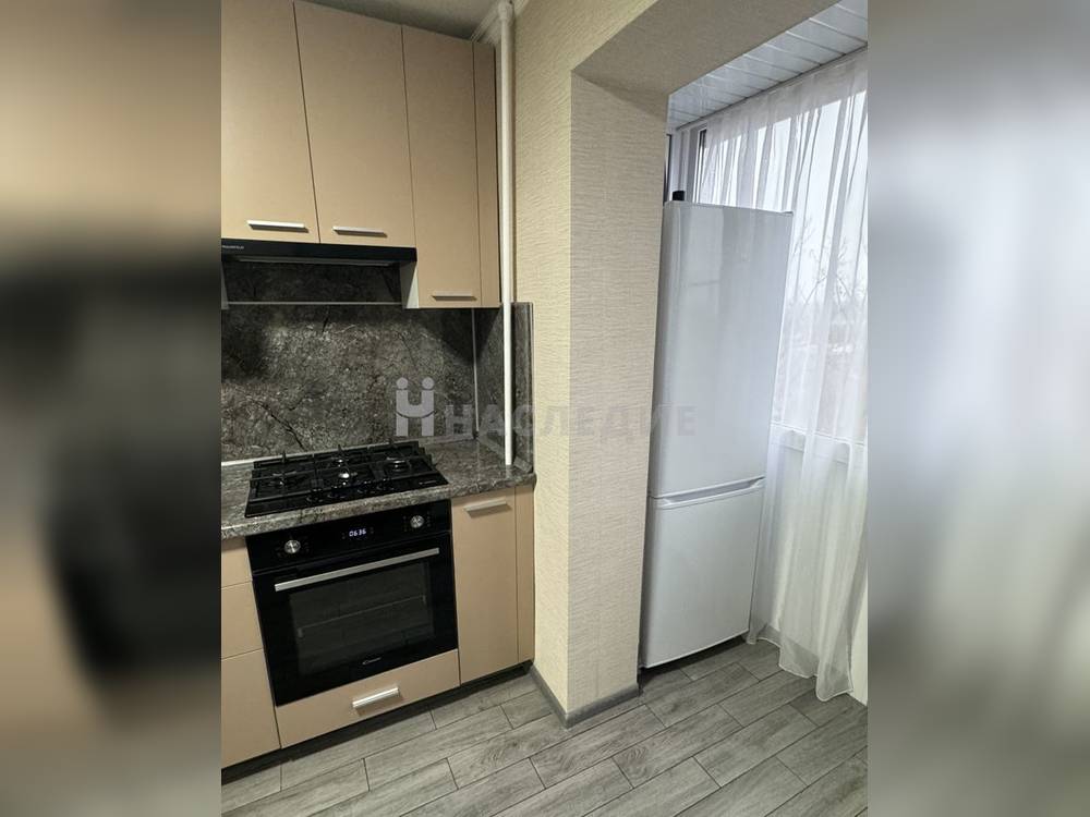 1-комнатная квартира, 32.5 м2 5/5 этаж, Красина, ул. Азовская - фото 13