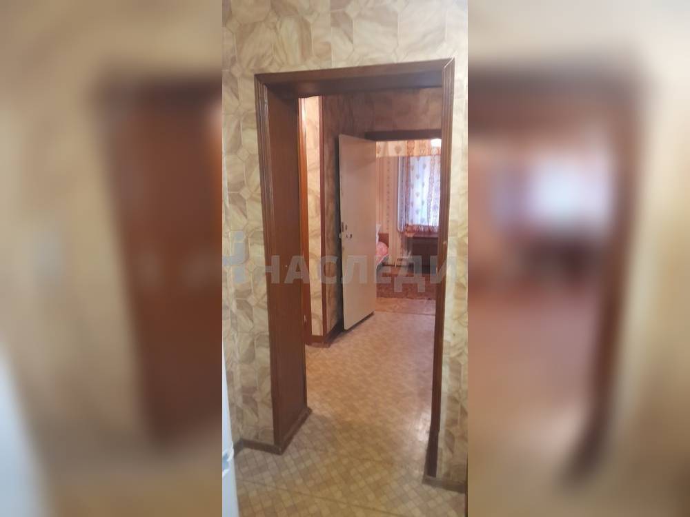 3-комнатная квартира, 60 м2 1/5 этаж, Артём, ул. Островского - фото 9