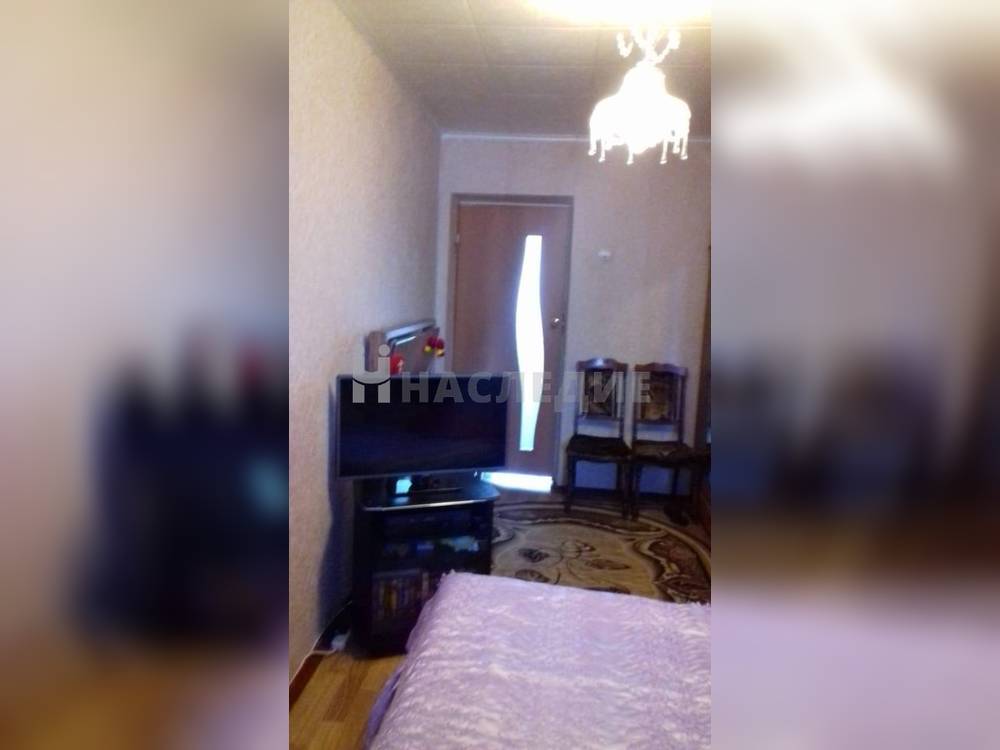 2-комнатная квартира, 45 м2 5/5 этаж, Артём, ул. Искра - фото 3