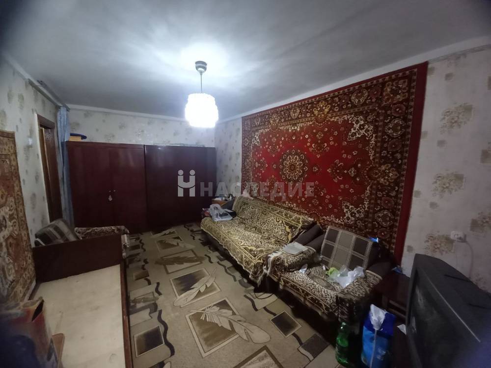 1-комнатная квартира, 30 м2 5/5 этаж, Майский, б-р. Аллейный - фото 1